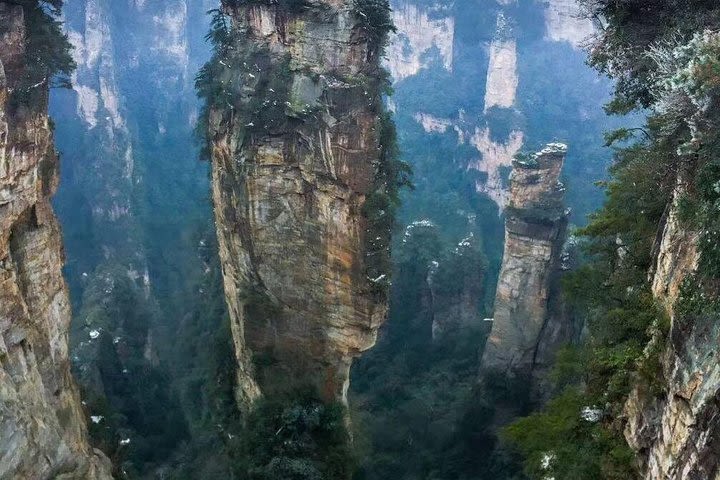 1-Day Zhangjiajie Avatar World Nature Hiking Private Tour image