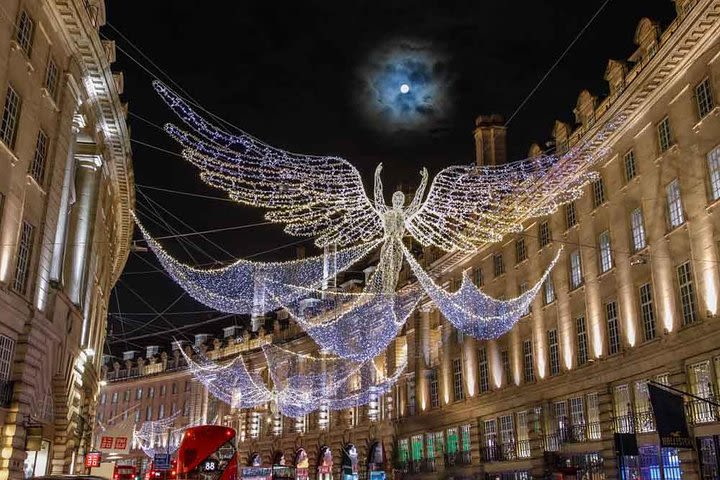 Christmas Lights in London - Private Night Photography Tour image