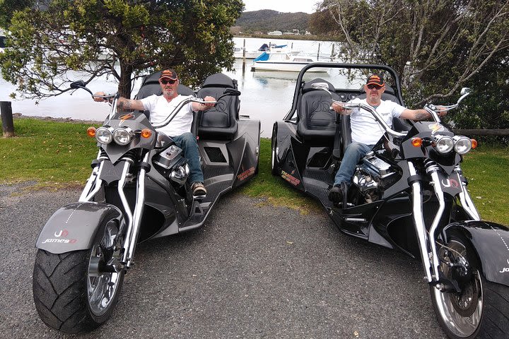 V8 Trike Tours 60 minute Bay of Islands Combo Tour - 2 Passengers image