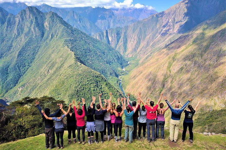 Classic Inca Trail to Machu Picchu 4D image