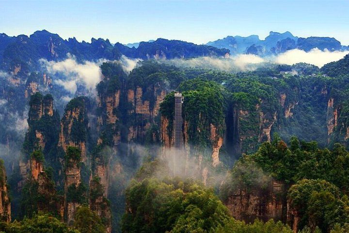 One Day Zhangjiajie Tour to Avatar Mountain and Glass Bridge image