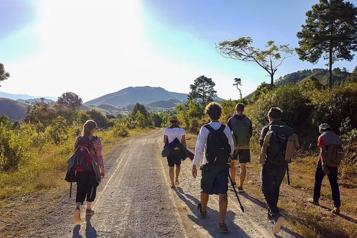 Trekking Kalaw to Inle image