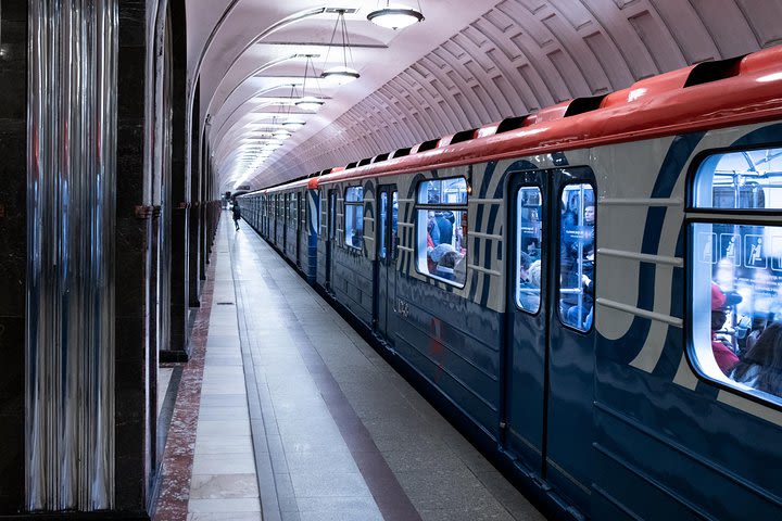 Moscow city + Metro tour image