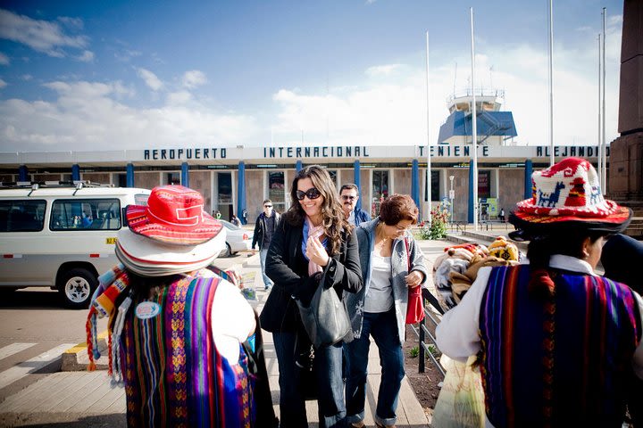 Cusco Airport Departure Transfer image