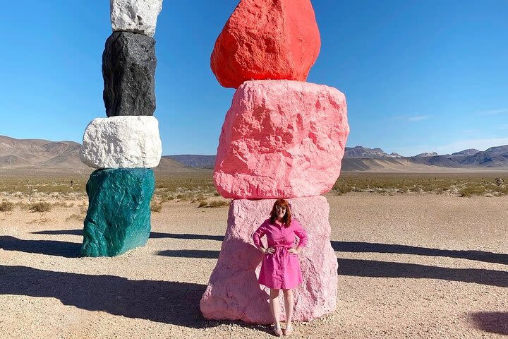 Seven Magic Mountains and Welcome to Fabulous Las Vegas Sign image