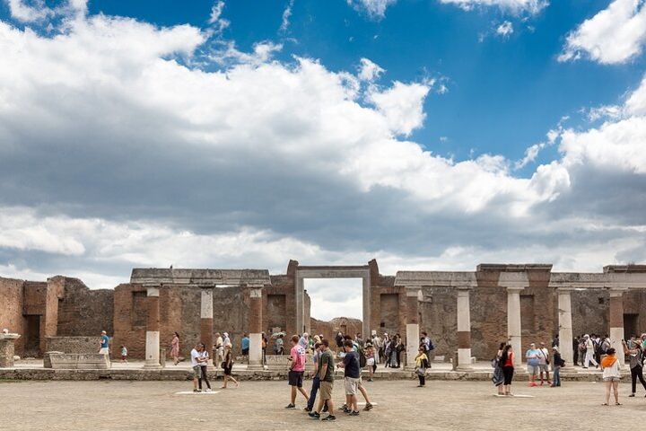 Pompeii & Positano with Limoncello Tasting from Rome  image