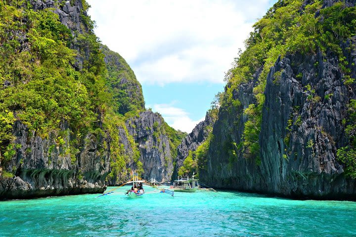 Private Tour El Nido image