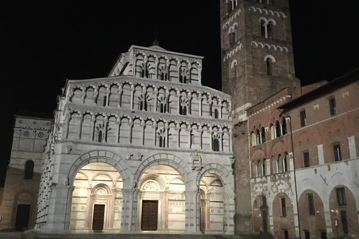 Night Walking Tour in Lucca  image