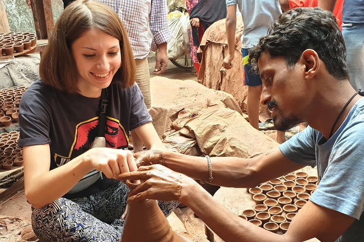 Private Dharavi Slum Tour With Local Lunch In Mumbai image