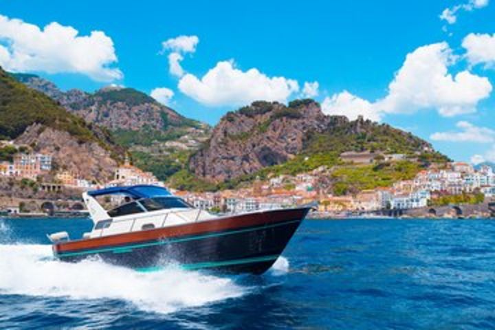 Amalfi Coast Private Boat Tour from Sorrento - Apreamare 75 image