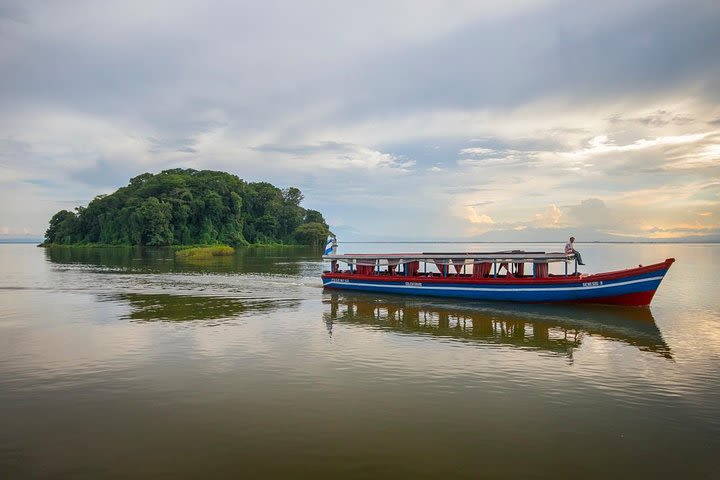 Full Day Nicaragua Tour from La Fortuna image