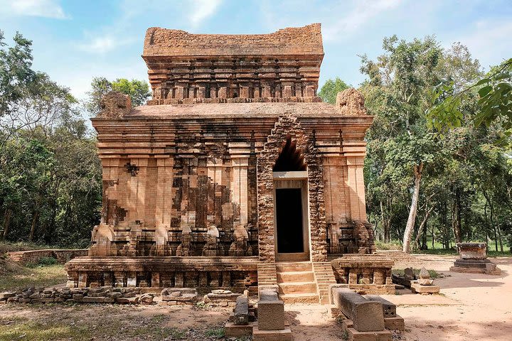 Private car to My Son Sanctuary from Hoi An image