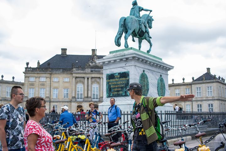 Copenhagen Highlights Bike Tour image