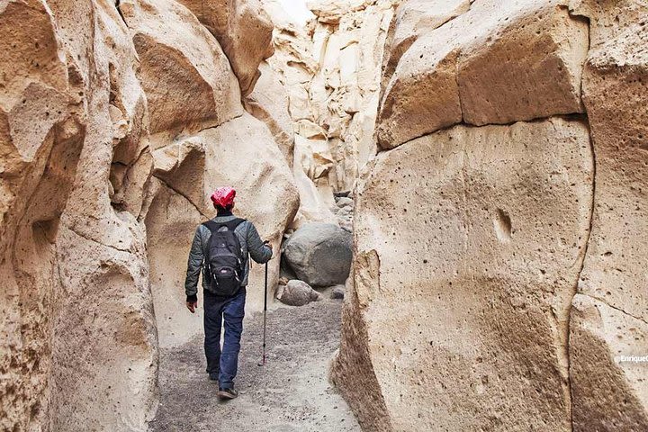 Sillar Route in Arequipa and viewpoint of the Volcanoes image