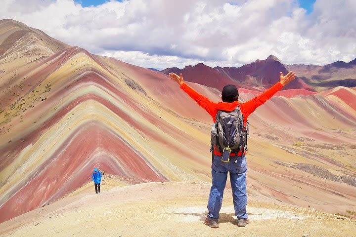 Rainbow Mountain Vinicunca full day image