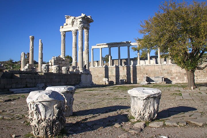 Private Pergamum&Asclepion Tour image