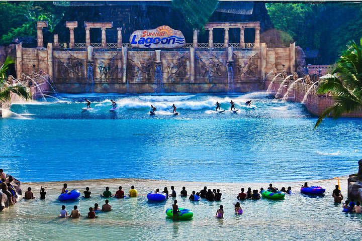 Day Trip Sunway Lagoon Theme Park with Round-Trip Transfer and Lunch image