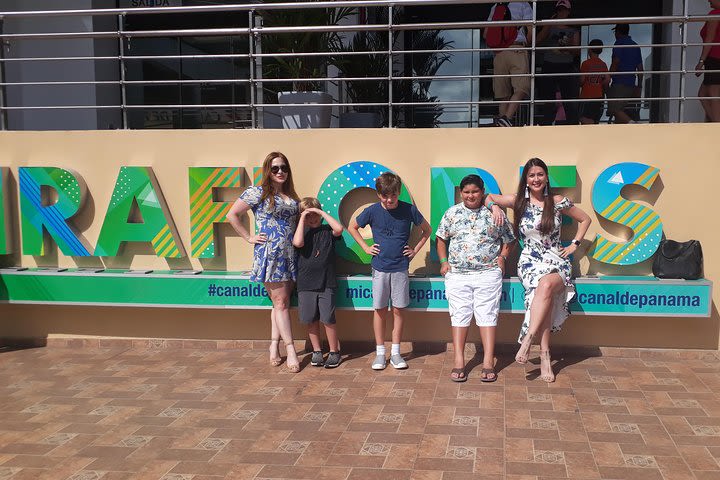 Panama Canal and city tour the historic Gorgas hospital sightseeing image
