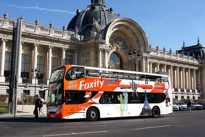 Paris City Sightseeing Bus Tour image