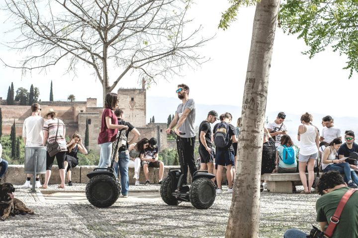 Granada Segway Historical Tour image