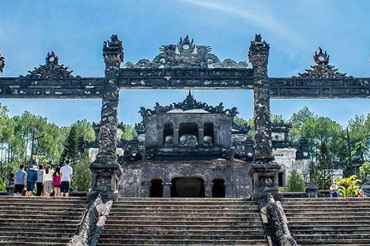 Full Day Private Tour to Hue - The Imperial City image