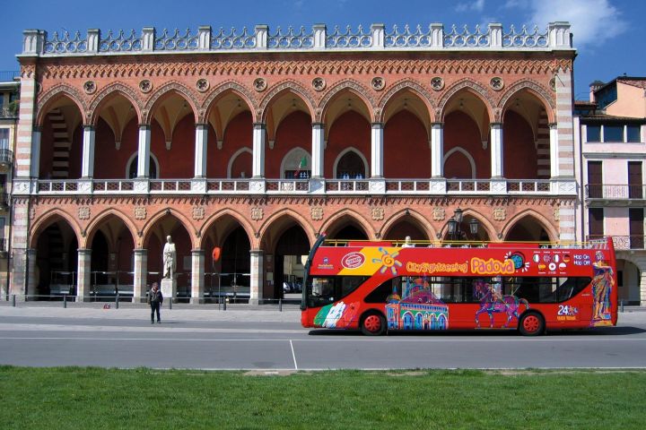 Padua City Sightseeing Hop-On Hop-Off Tour image