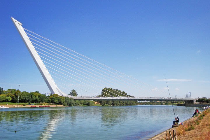 Bike Tour Through Seville’s Parks + Picnic with Local Products image