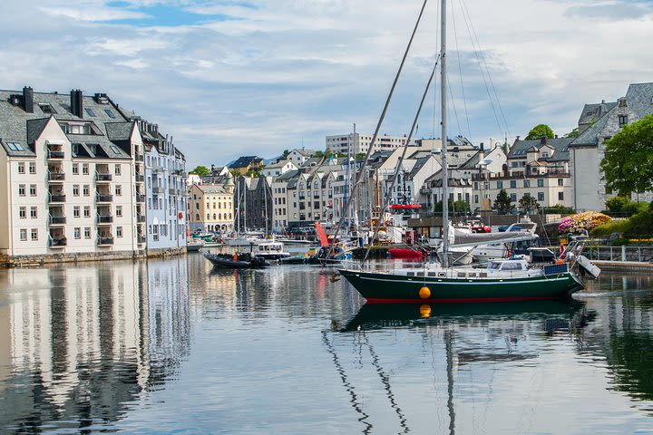 Alesund Shore Excursion: the Art Nouveau City Walk image