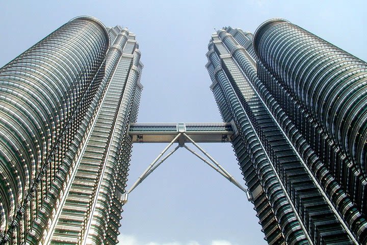 Petronas Twin Tower Entrance & Kuala Lumpur City Tour image