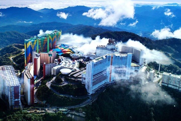 Genting Highlands Full Day Tour with Skyway Cable Car Tickets image