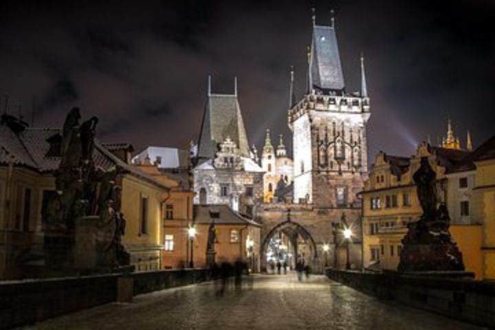 3-hour Prague by Night Walking Tour image