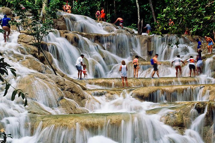 Ocho Rios Highlight Tour Including Dunn's River Falls image