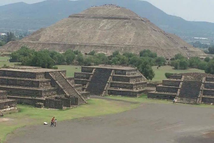 Private tour: Teotihuacan and Centro Historico image