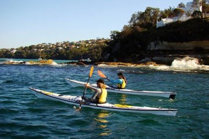 Self-Guided Sydney Middle Harbour Kayak 3 Hour Tour by Single Kayak image