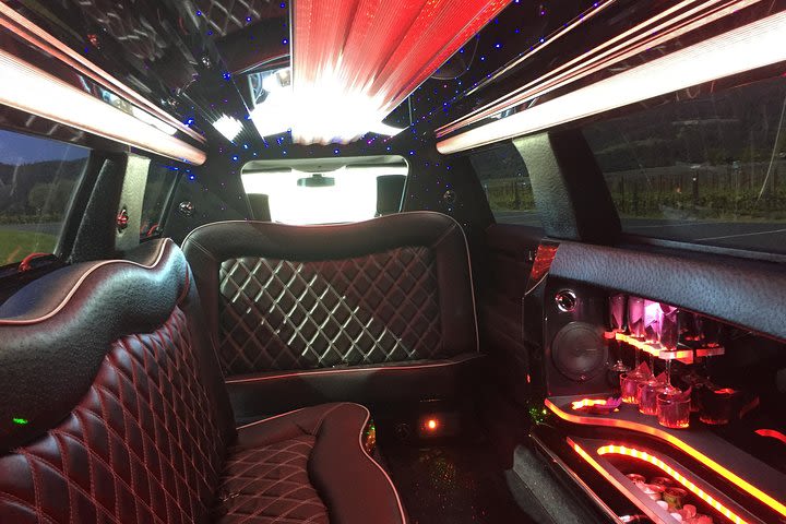 6-Hour Private Wine Country Tour of Napa in Lincoln MKT Limo (up to 8 people) image