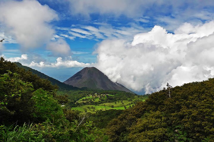 Santa Ana Volcano Hiking Tour and Coatepeque Lake visit image