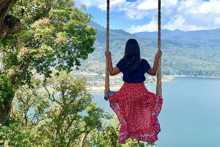 Ulun Danu Beratan Temple Tour image