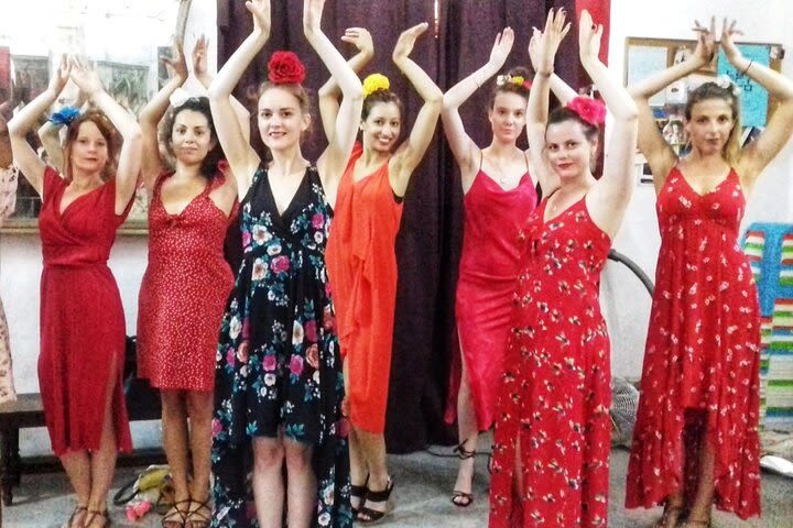 Flamenco Dance Lesson with Optional Show in Seville image