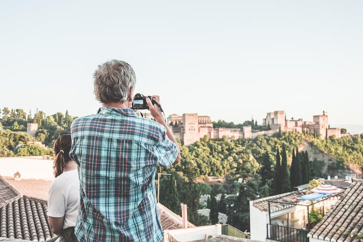 Granada Sunset Walking Tour image