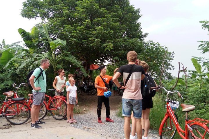 Afternoon group Tour 13:30 PM - Real Hanoi Bicycle Experience image