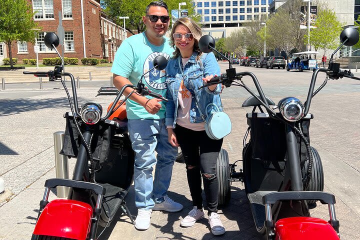 Scooter Tour of Historical Houses in Dallas with Virtual Guide image