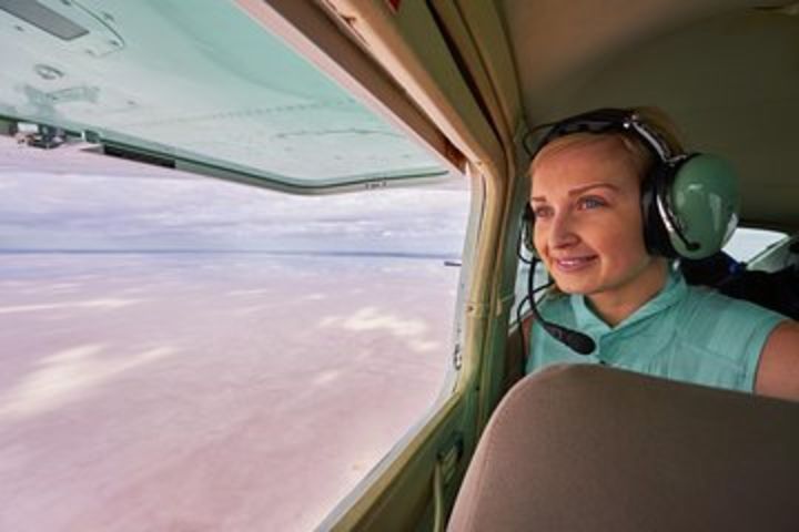 Lake Eyre and Flinders Ranges 4 Day Small Group 4WD Eco Safari image