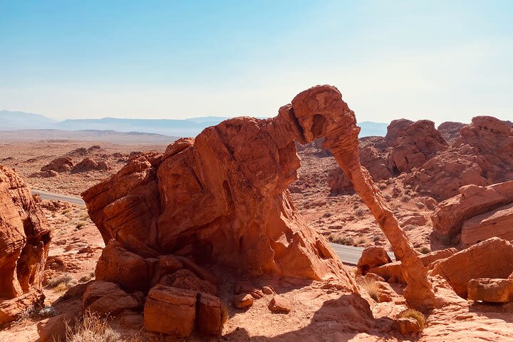 Valley of Fire & Pink Canyon Guided Tour image