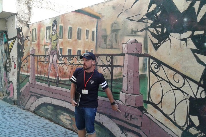 #Discover Street Art & Graffity Valencia image
