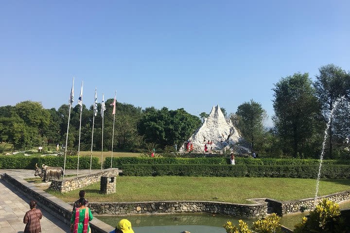 Pokhara Full Day Sightseeing Private Tour with Driver image