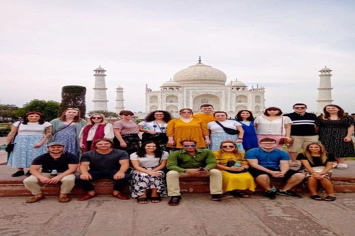 Private Taj Mahal Tour with Professional Photographer - All Inclusive image