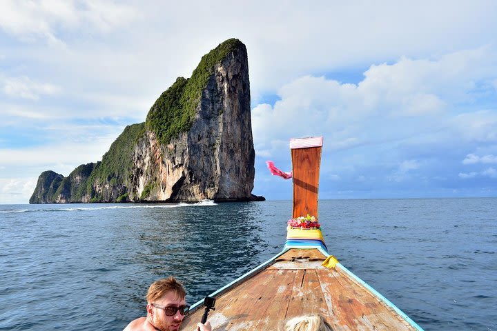 Full-Day Tour to Phi Phi Leh by Longtail Boat from Phi Phi Don image