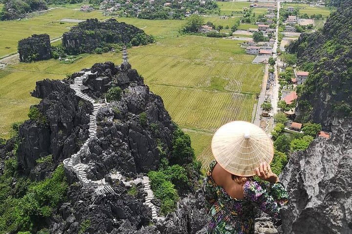 One day with Hoa Lu Capital, Mua Cave and Trang An Grottoes (Small Group tour) image