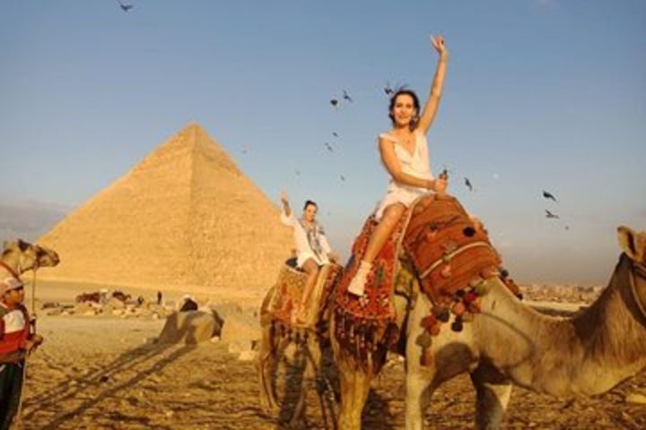 Giza Pyramids & Sphinx with Camel Ride Private Tour image