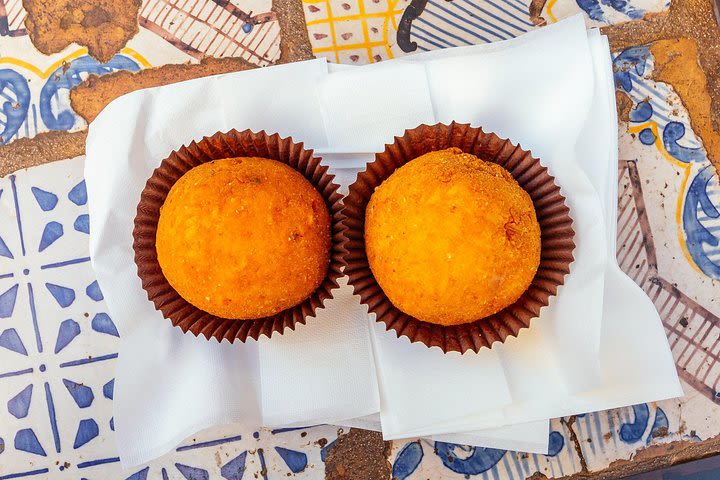 The 10 Tastings of Palermo With Locals: Private Food Tour  image